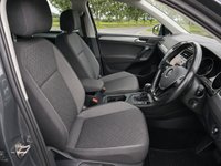 USED 2017 67 VOLKSWAGEN TIGUAN 2.0 TDI SE SUV 5dr Diesel DSG Euro 6 (s/s) (150 ps) 