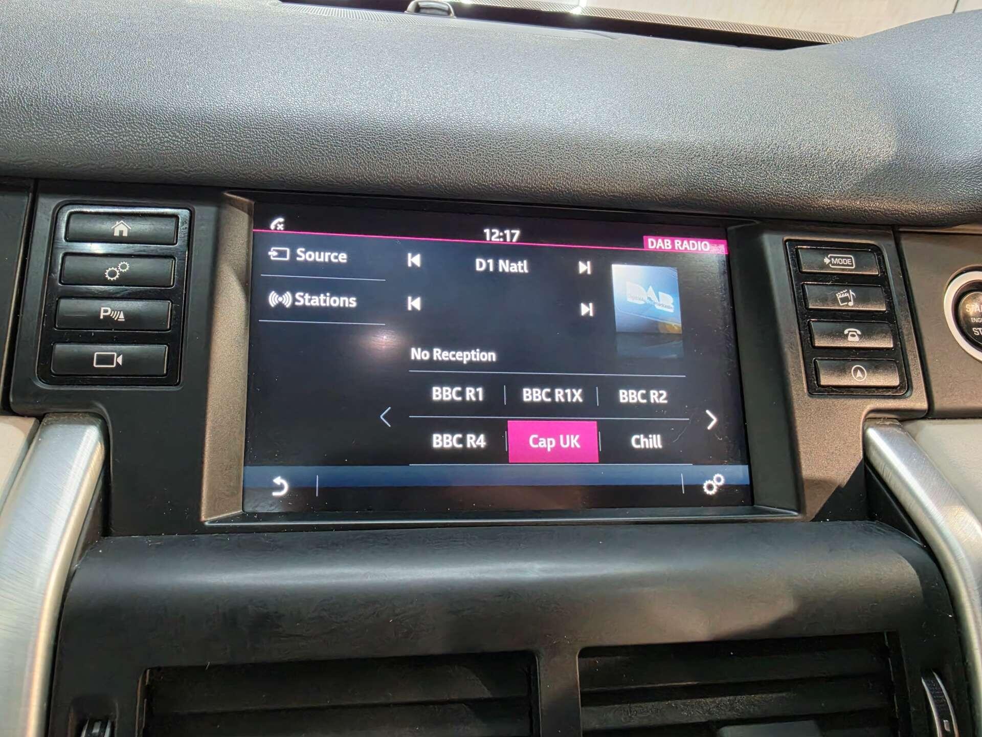 2017 67 LAND ROVER DISCOVERY SPORT