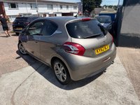 USED 2012 62 PEUGEOT 208 1.4 HDi Allure Hatchback 3dr Diesel Manual Euro 5 (70 ps) 