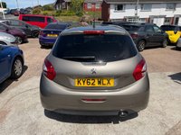 USED 2012 62 PEUGEOT 208 1.4 HDi Allure Hatchback 3dr Diesel Manual Euro 5 (70 ps) 