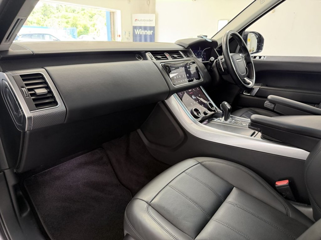 USED 2019 69 LAND ROVER RANGE ROVER SPORT 3.0 SD V6 HSE Dynamic SUV 5dr Diesel Auto 4WD Euro 6 (s/s) (306 ps) 