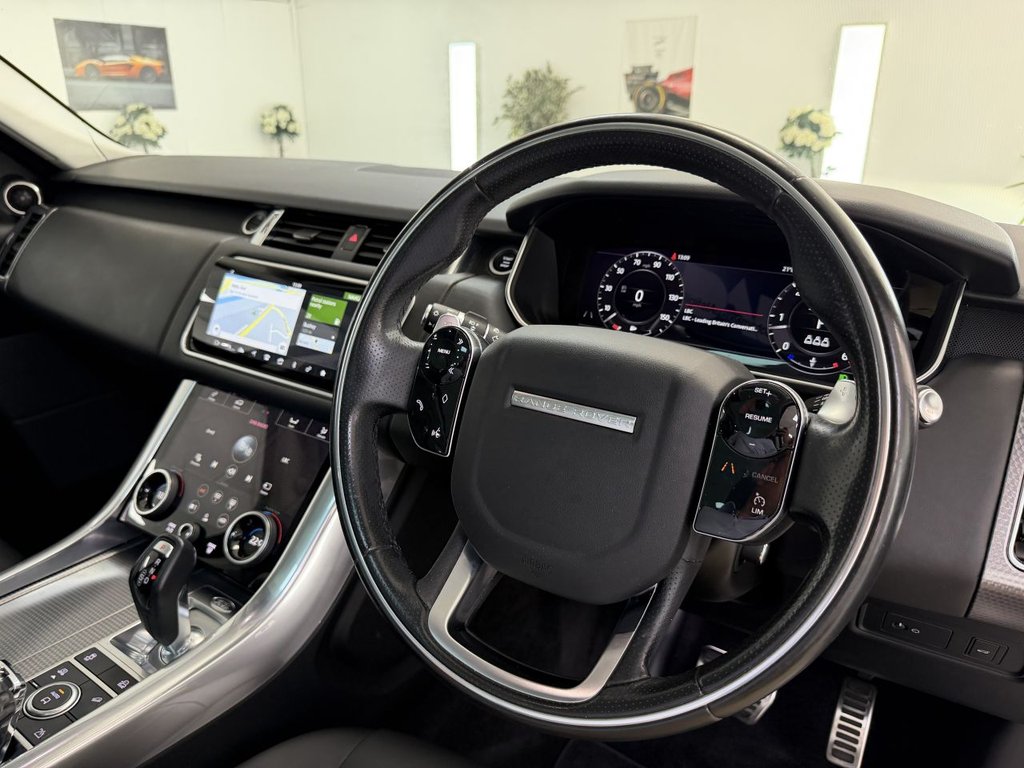USED 2019 69 LAND ROVER RANGE ROVER SPORT 3.0 SD V6 HSE Dynamic SUV 5dr Diesel Auto 4WD Euro 6 (s/s) (306 ps) 