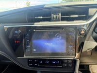 USED 2017 17 TOYOTA AURIS 1.8 VVT-h Excel Hatchback 5dr Petrol Hybrid CVT Euro 6 (s/s) (Safety Sense) (136 ps) 