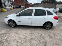 USED 2011 61 RENAULT CLIO 1.6 VVT GT Line TomTom Sport Tourer Auto Euro 5 5dr NAVI|ULEZ|BLUETOOTH|LOW MILES