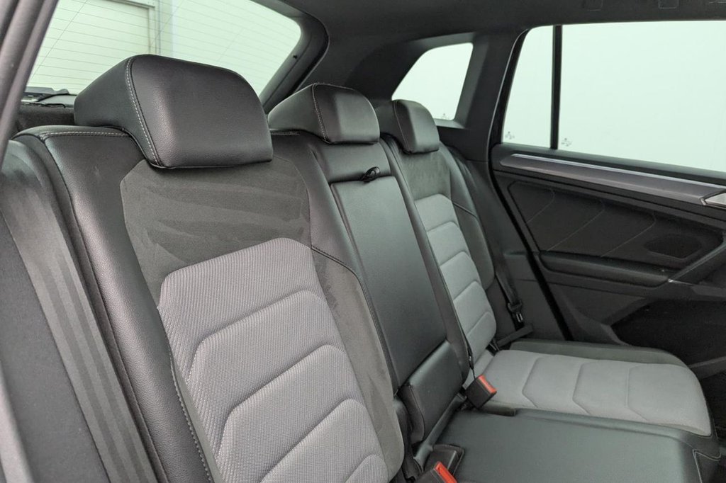 USED 2018 18 VOLKSWAGEN TIGUAN 2.0 TDI R-Line SUV 5dr Diesel DSG 4Motion Euro 6 (s/s) (150 ps) 4WD, Car Play, Sat Nav