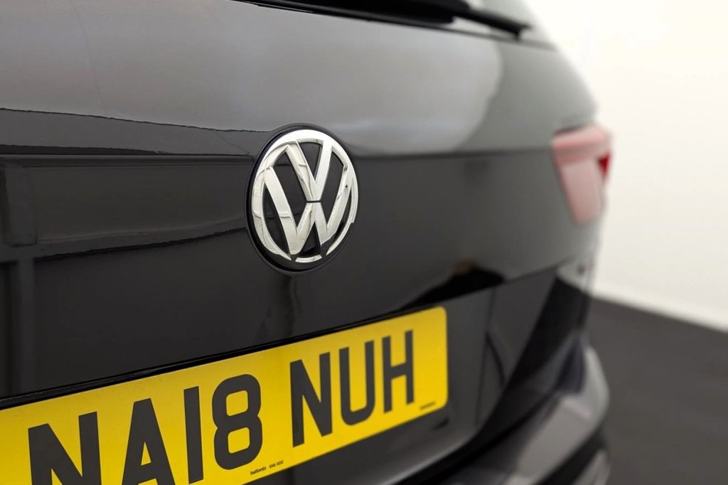 USED 2018 18 VOLKSWAGEN TIGUAN 2.0 TDI R-Line SUV 5dr Diesel DSG 4Motion Euro 6 (s/s) (150 ps) 4WD, Car Play, Sat Nav