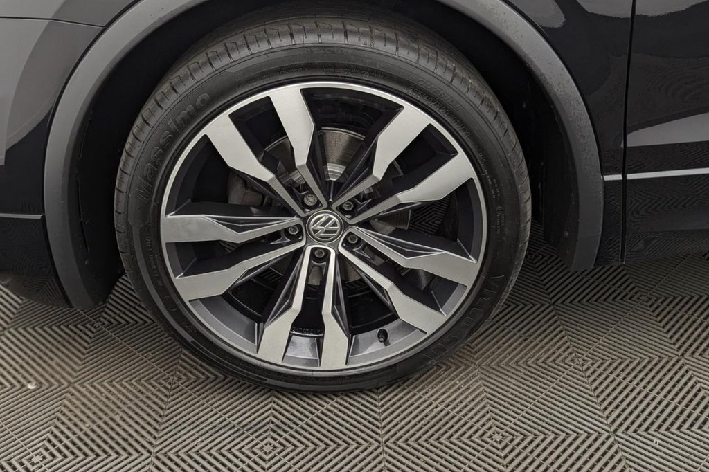 USED 2018 18 VOLKSWAGEN TIGUAN 2.0 TDI R-Line SUV 5dr Diesel DSG 4Motion Euro 6 (s/s) (150 ps) 4WD, Car Play, Sat Nav