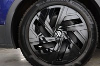 USED 2023 23 VOLKSWAGEN ID.4 Pro Performance 77kWh Life SUV 5dr Electric Auto (204 ps) NEW STOCK