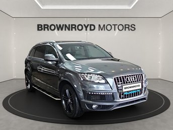 View our AUDI Q7