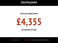 USED 2018 18 VOLVO V40 2.0 D2 R-Design Nav Plus Hatchback 5dr Diesel Manual Euro 6 (s/s) (120 ps) NAVIGATION + HEATED SEATS