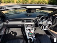 USED 2015 15 MERCEDES-BENZ SLK 2.1 SLK250 CDI AMG Sport Convertible 2dr Diesel G-Tronic+ Euro 5 (s/s) (204 ps) LOW MILES / PARKING SENSORS
