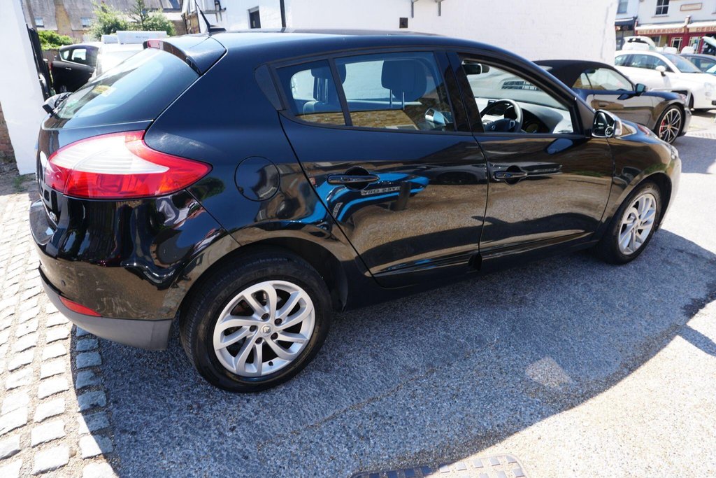 USED 2012 12 RENAULT MEGANE 1.5 dCi Dynamique TomTom EDC Euro 5 5dr AUTO/NAV/Â£20 ROAD TAX!!