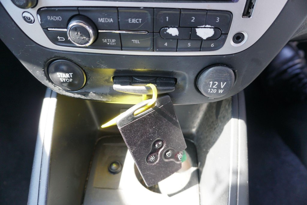 USED 2012 12 RENAULT MEGANE 1.5 dCi Dynamique TomTom EDC Euro 5 5dr AUTO/NAV/Â£20 ROAD TAX!!