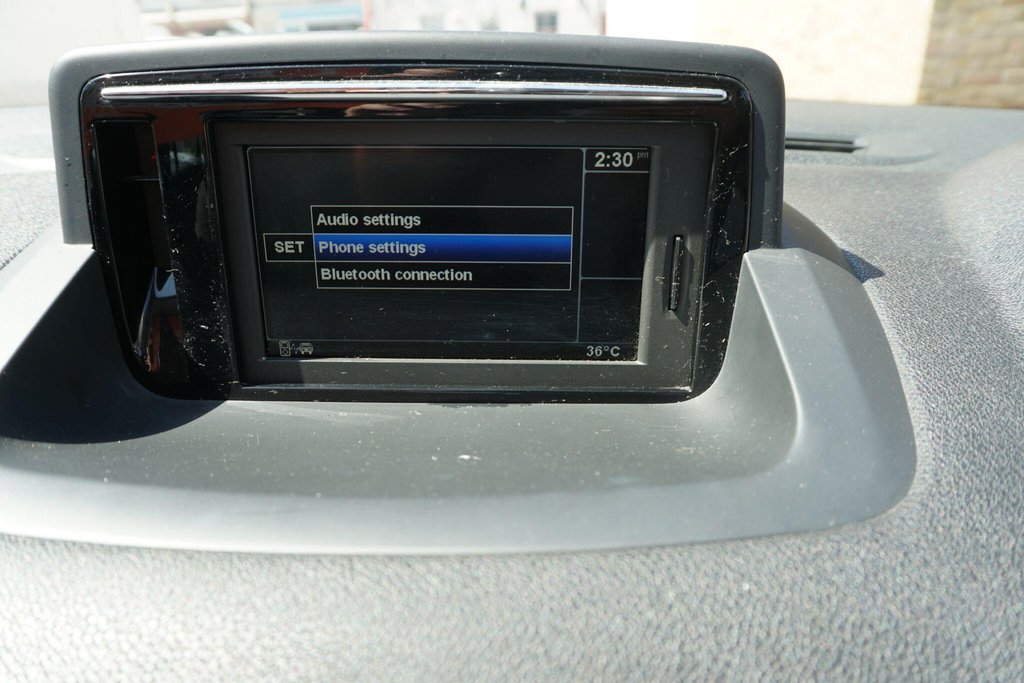 USED 2012 12 RENAULT MEGANE 1.5 dCi Dynamique TomTom EDC Euro 5 5dr AUTO/NAV/Â£20 ROAD TAX!!