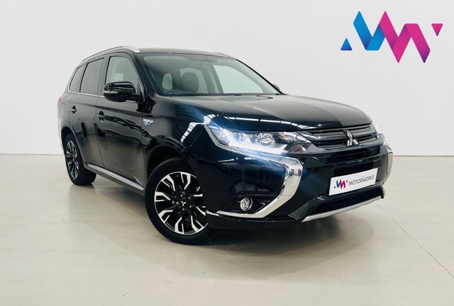 View our Mitsubishi Outlander 2.0h 12kWh 4h SUV 5dr Petrol Plug-in Hybrid CVT 4WD Euro 6 (s/s) (200 ps)