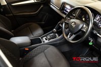 USED 2018 18 SKODA KAROQ 1.6 TDI SE SUV 5dr Diesel DSG Euro 6 (s/s) (115 ps) 