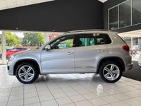 USED 2015 65 VOLKSWAGEN TIGUAN 2.0 TDI BlueMotion Tech R-Line Edition SUV 5dr Diesel DSG 4WD Euro 6 (s/s) (184 ps) VW S-HIST + HEATED SEATS