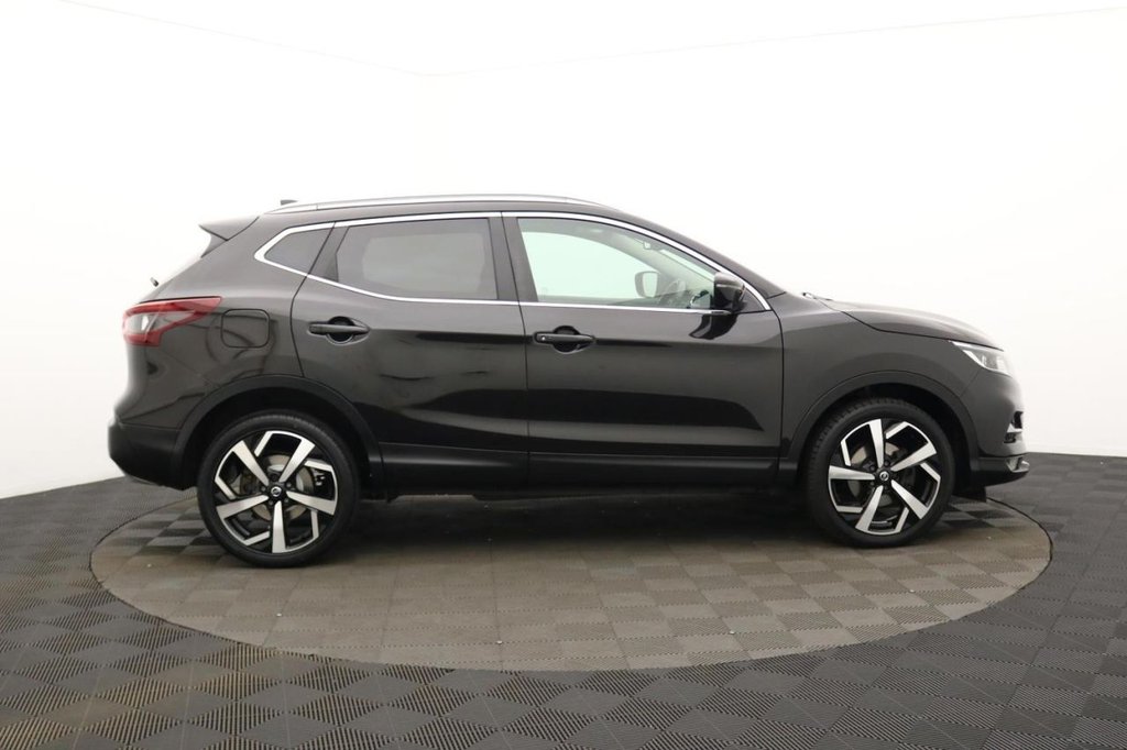 USED 2021 21 NISSAN QASHQAI 1.3 DIG-T N-Motion SUV 5dr Petrol DCT Auto Euro 6 (s/s) (160 ps) Pan Roof, Car Play, 360 Camera