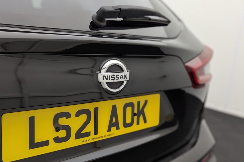 USED 2021 21 NISSAN QASHQAI 1.3 DIG-T N-Motion SUV 5dr Petrol DCT Auto Euro 6 (s/s) (160 ps) Pan Roof, Car Play, 360 Camera