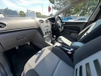 USED 2009 09 FORD FOCUS 1.6 Zetec Hatchback 5dr Petrol Manual (161 g/km, 99 bhp) Immaculate Condition, 2 Owners
