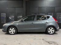 USED 2009 09 HYUNDAI I30 1.6 CRDi Comfort Hatchback 5dr Diesel Manual Euro 4 (115 ps) 