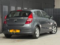USED 2009 09 HYUNDAI I30 1.6 CRDi Comfort Hatchback 5dr Diesel Manual Euro 4 (115 ps) 