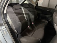 USED 2009 09 HYUNDAI I30 1.6 CRDi Comfort Hatchback 5dr Diesel Manual Euro 4 (115 ps) 