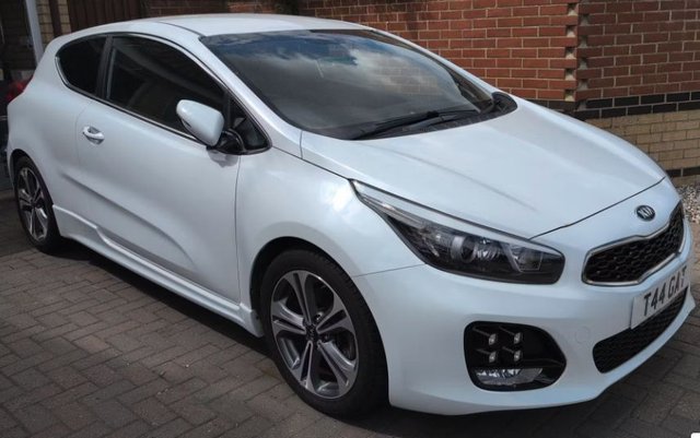 View our Kia Proceed 1.6 CRDi GT-Line Hatchback 3dr Diesel Manual Euro 6 (s/s) (134 bhp)