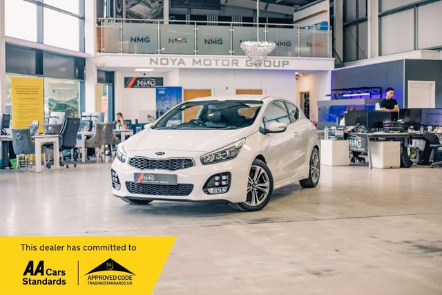 View our Kia Proceed 1.6 CRDi GT-Line Hatchback 3dr Diesel Manual Euro 6 (s/s) (134 bhp)