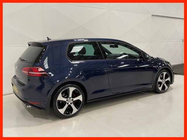 View our VOLKSWAGEN GOLF