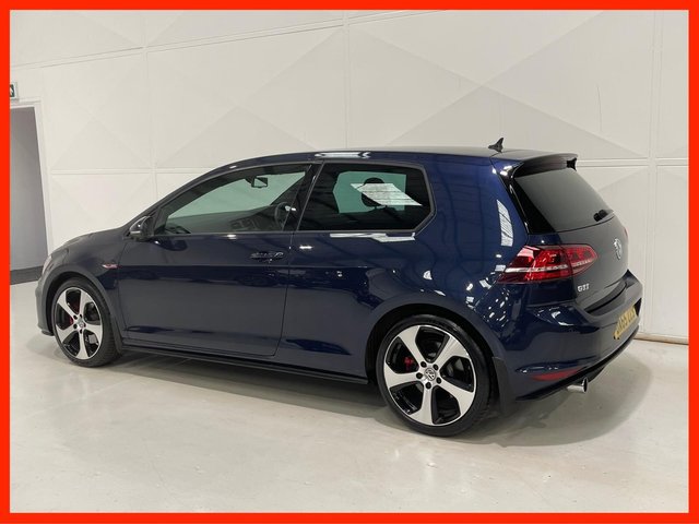 View our VOLKSWAGEN GOLF