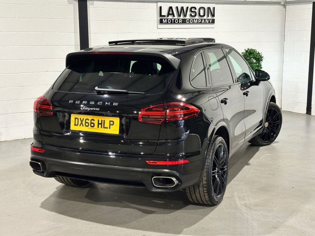 USED 2016 66 PORSCHE CAYENNE 3.0 TD V6 Platinum Edition SUV 5dr Diesel TiptronicS 4WD Euro 6 (s/s) (262 ps) 