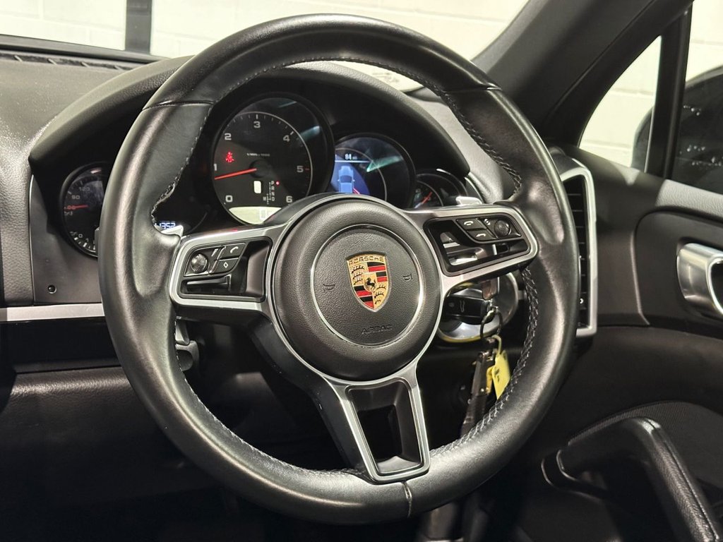 USED 2016 66 PORSCHE CAYENNE 3.0 TD V6 Platinum Edition SUV 5dr Diesel TiptronicS 4WD Euro 6 (s/s) (262 ps) 
