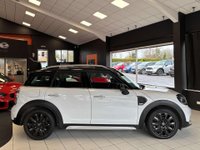 USED 2019 19 MINI COUNTRYMAN 2.0 Cooper D Classic SUV 5dr Diesel Manual Euro 6 (s/s) (150 ps) COMFORT PLUS PACK + MINI S/H