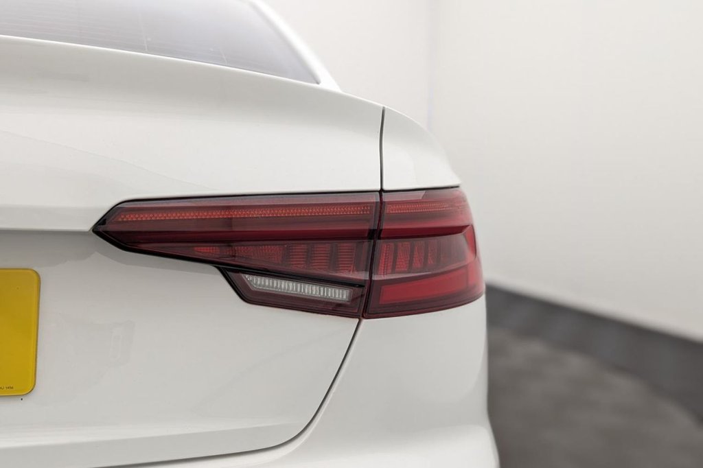 USED 2018 18 AUDI A4 1.4 TFSI S line Saloon 4dr Petrol Manual Euro 6 (s/s) (150 ps) Sat Nav, Sensors, 18" Alloys
