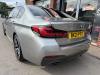USED 2021 21 BMW 5 SERIES 2.0 520d MHT M Sport Edition Saloon 4dr Diesel Hybrid Steptronic Euro 6 (s/s) (190 ps) HPI CLEAR EXCELLENT SPECIFICATION