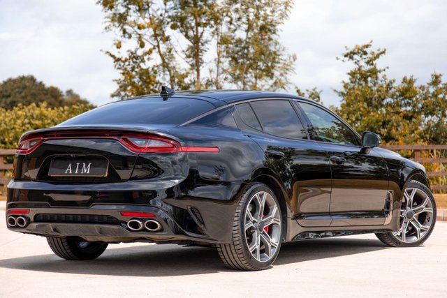 View our KIA STINGER