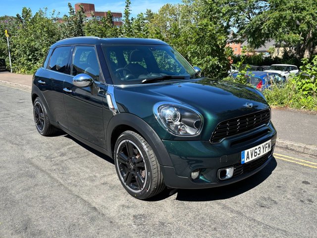 View our MINI Countryman 2.0 Cooper SD SUV 5dr Diesel Auto ALL4 Euro 5 (143 ps)