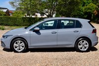 USED 2022 72 VOLKSWAGEN GOLF 1.5 TSI Life Hatchback 5dr Petrol Manual Euro 6 (s/s) (130 ps) 