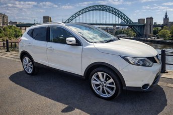 2016 NISSAN QASHQAI