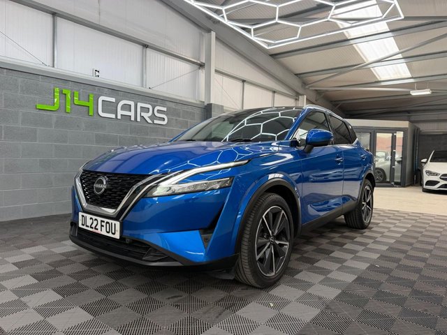 View our NISSAN QASHQAI