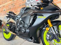 USED 2018 R YAMAHA R1 STEALTH Akrapovic Exhaust + Extras