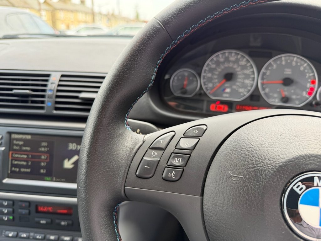 USED 2005 05 BMW M3 3.2i Convertible 2dr Petrol Manual (328 g/km, 343 bhp) NAVIGATION PROFESSIONAL