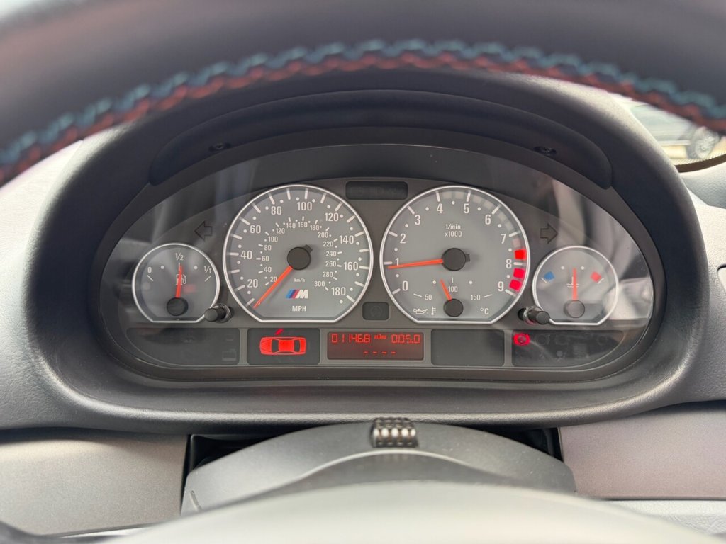 USED 2005 05 BMW M3 3.2i Convertible 2dr Petrol Manual (328 g/km, 343 bhp) NAVIGATION PROFESSIONAL