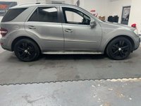 USED 2010 60 MERCEDES-BENZ M-CLASS 3.0 ML300 CDI V6 BlueEfficiency Sport SUV 5dr Diesel G-Tronic 4WD Euro 5 (204 ps) 12 MONTH MOT   &  12 WARRANTY FANTASTIC CONDITION & HISTORY