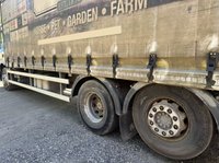 USED 2016 16 MERCEDES ATEGO 2016 Mercedes Antos 6x2 Curtain Side Vehicle 