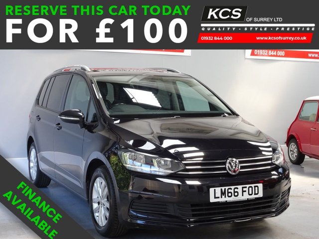 View our Volkswagen Touran range