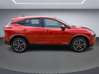 View our NISSAN QASHQAI