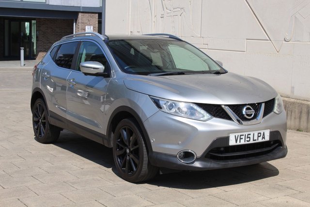 View our NISSAN QASHQAI