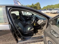 USED 2009 59 FORD MONDEO 2.0 TDCi Zetec Hatchback 5dr Diesel Manual (154 g/km, 138 bhp) 